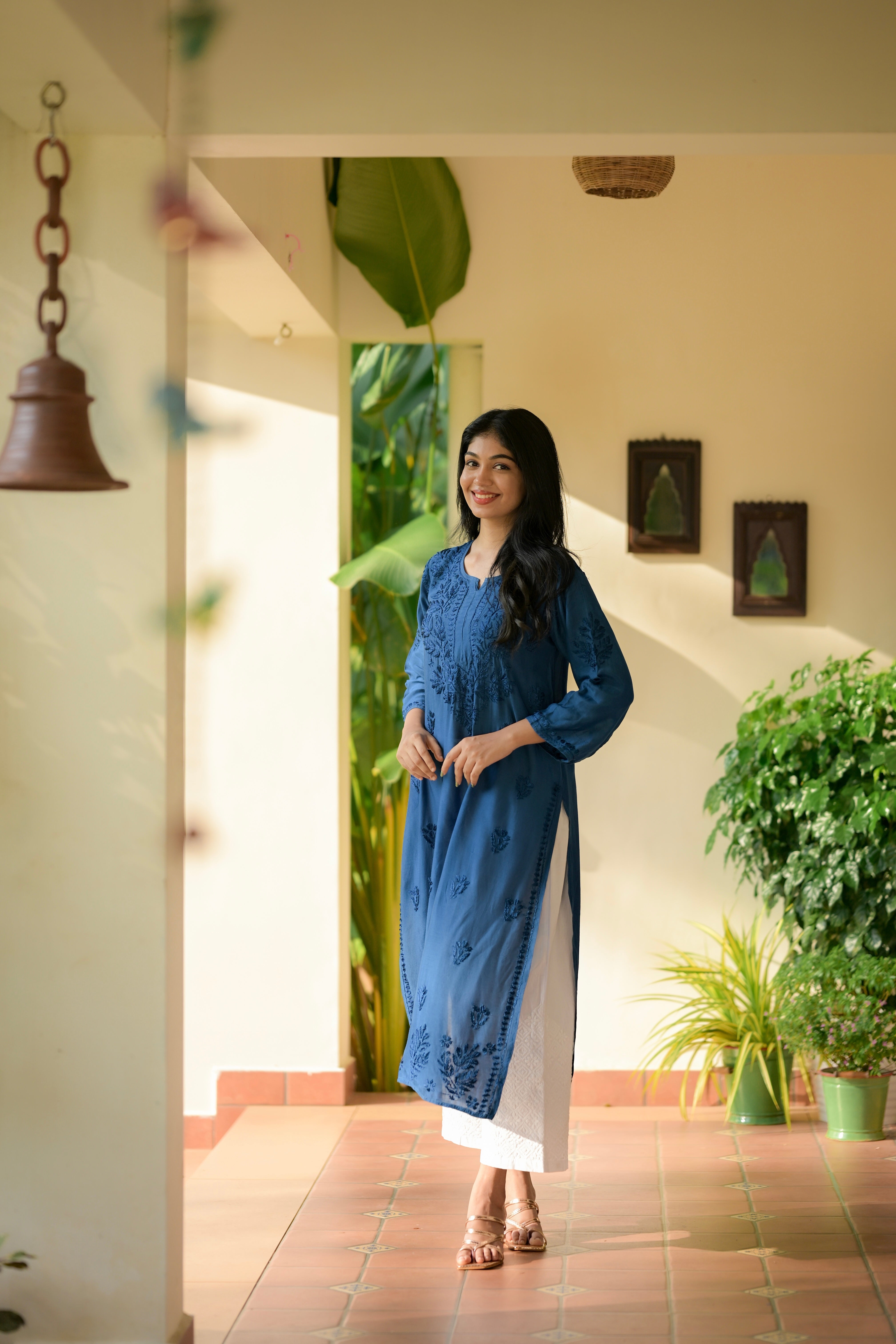 Muslin Chikankari kurti