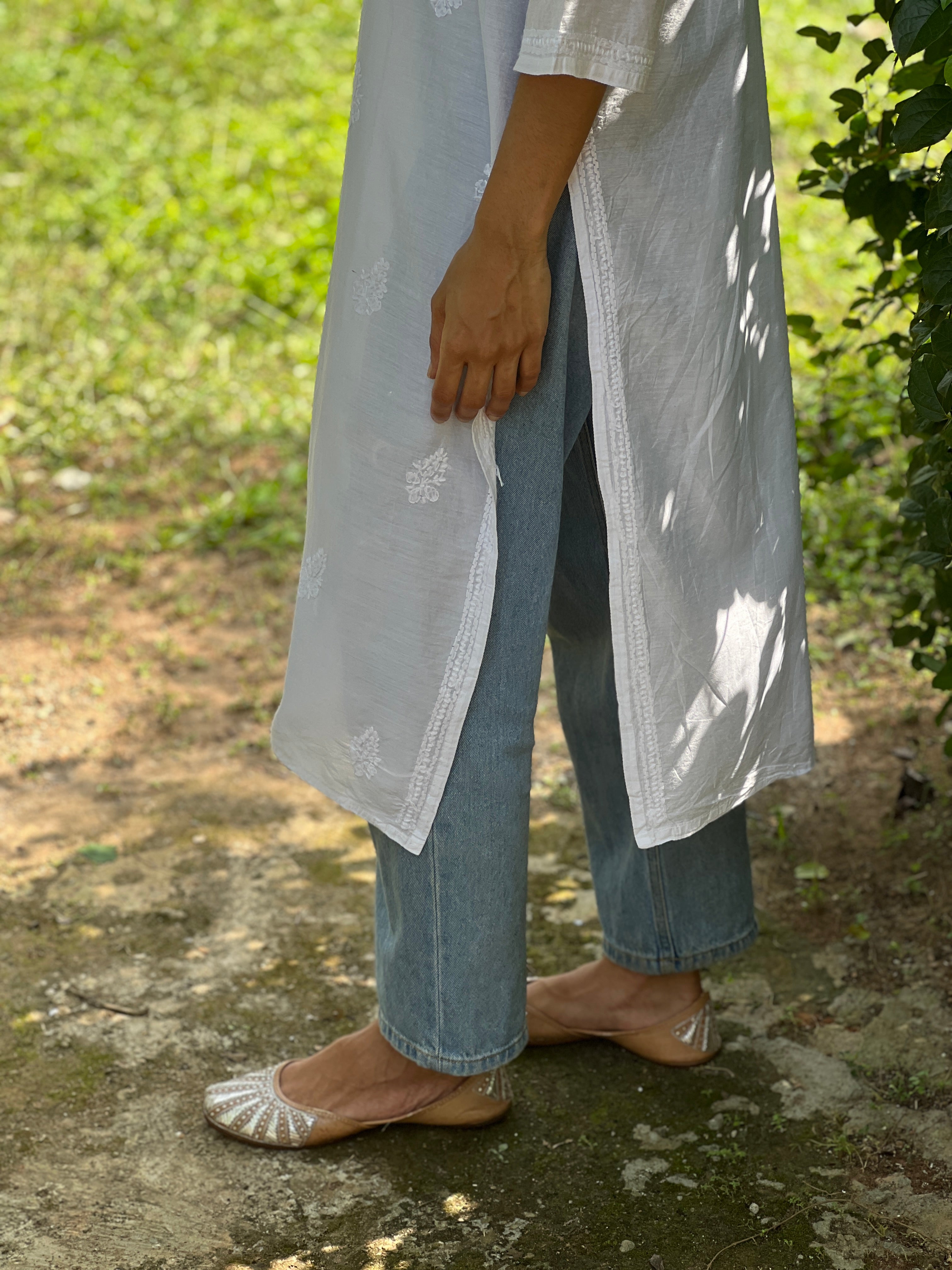 Chanderi Chikankari Kurti - White