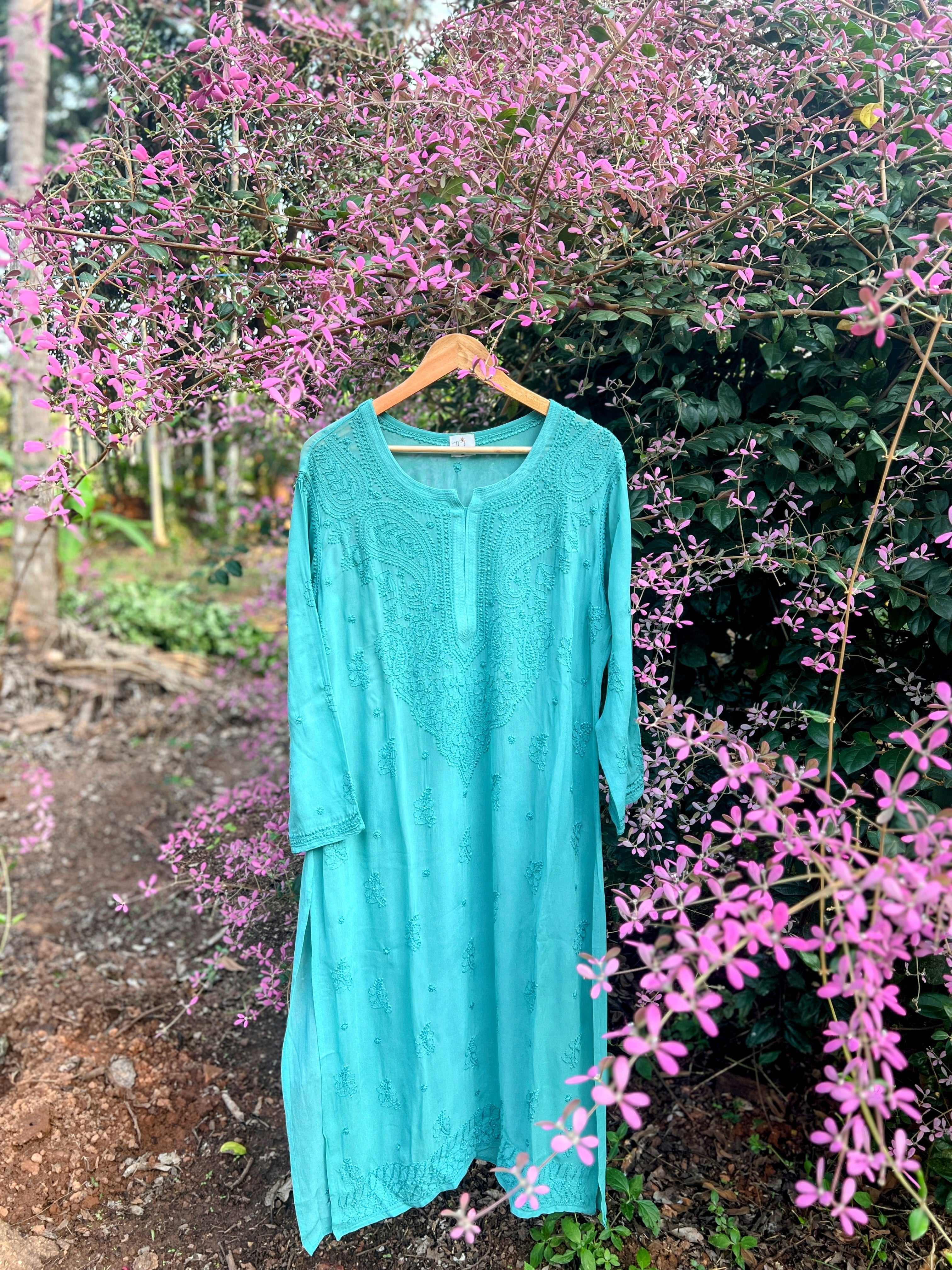 Viscose Chikankari Kurti