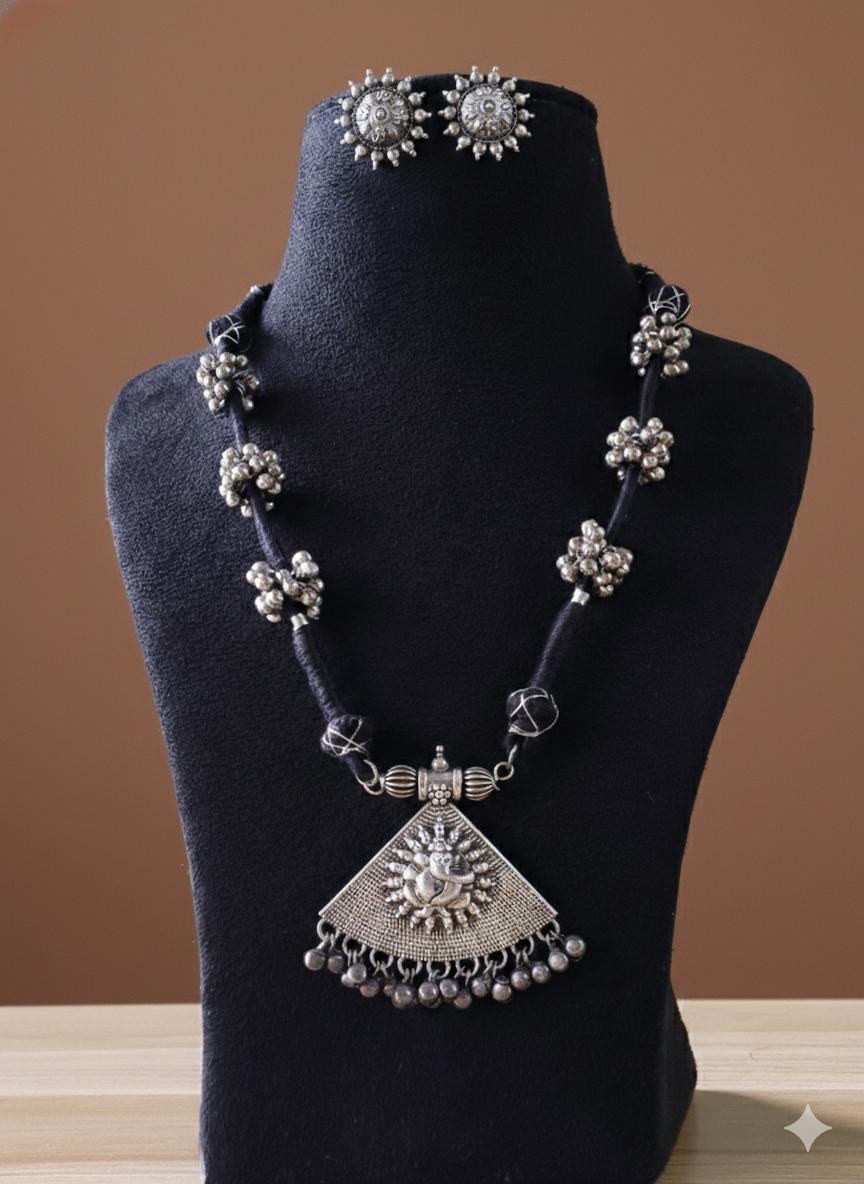 Temple Ganesha Thread Necklace set