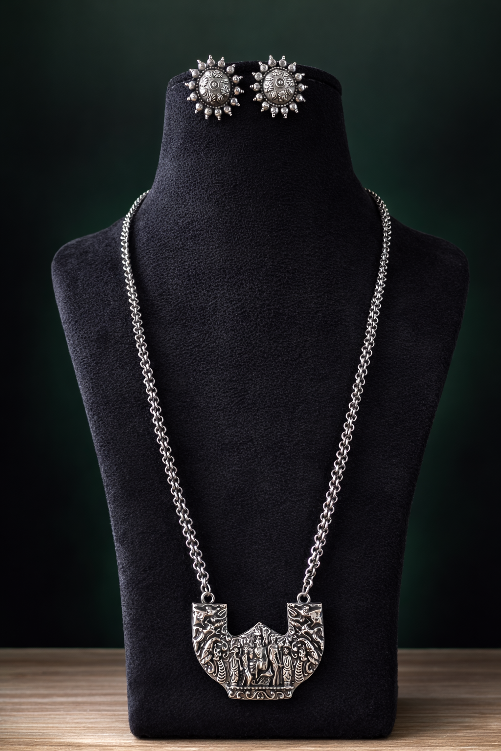 Heritage Temple necklace Set