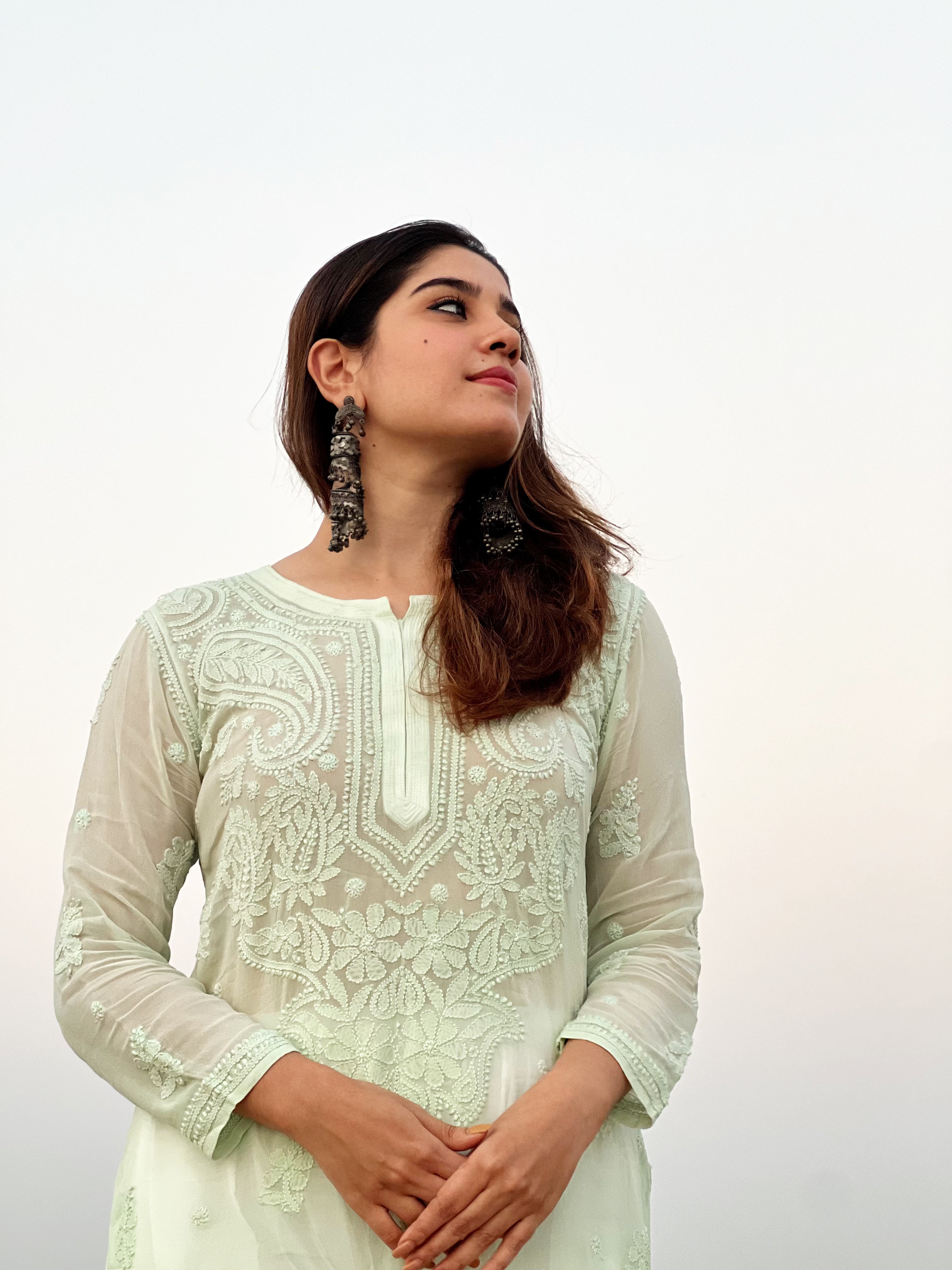 Viscose Chikankari Kurti