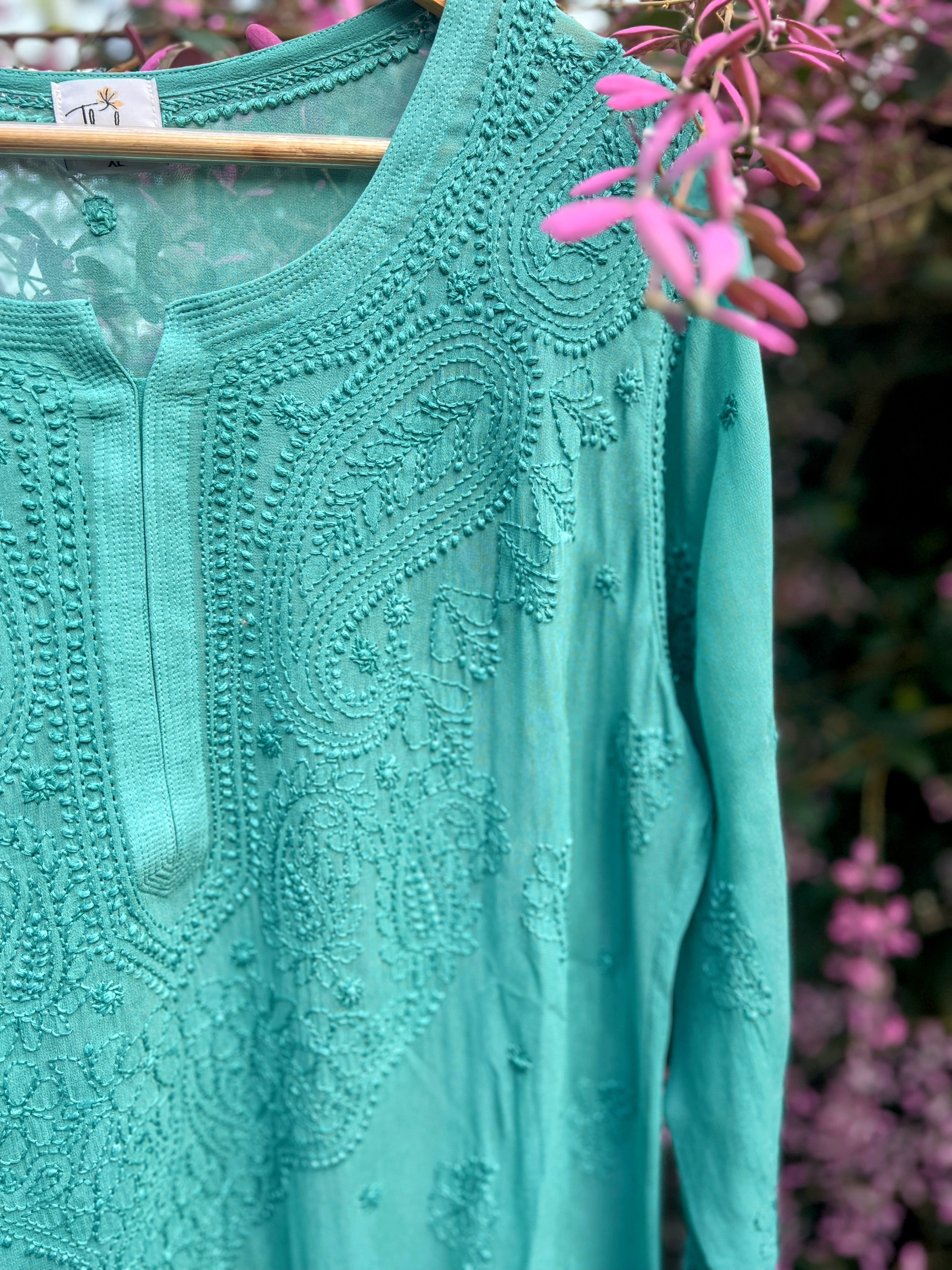 Viscose Chikankari Kurti