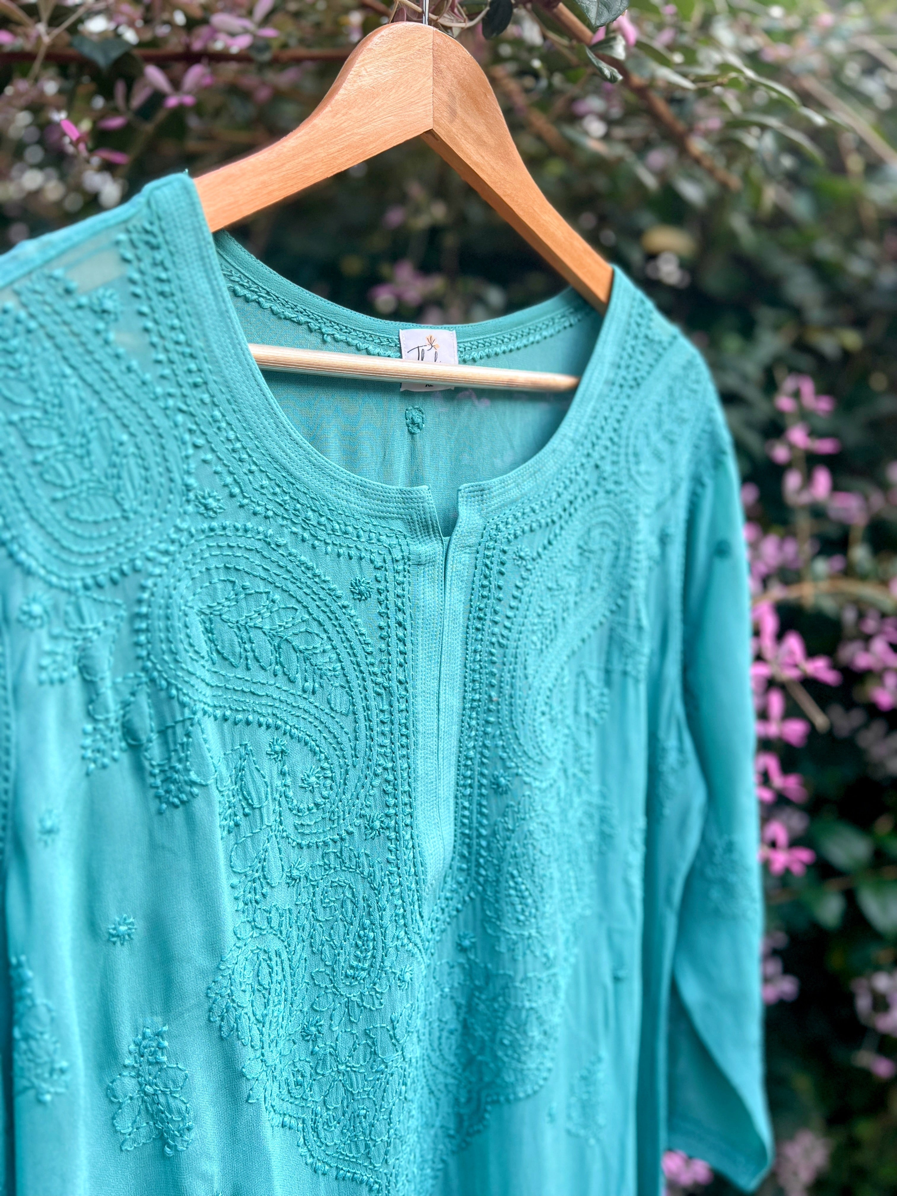 Viscose Chikankari Kurti